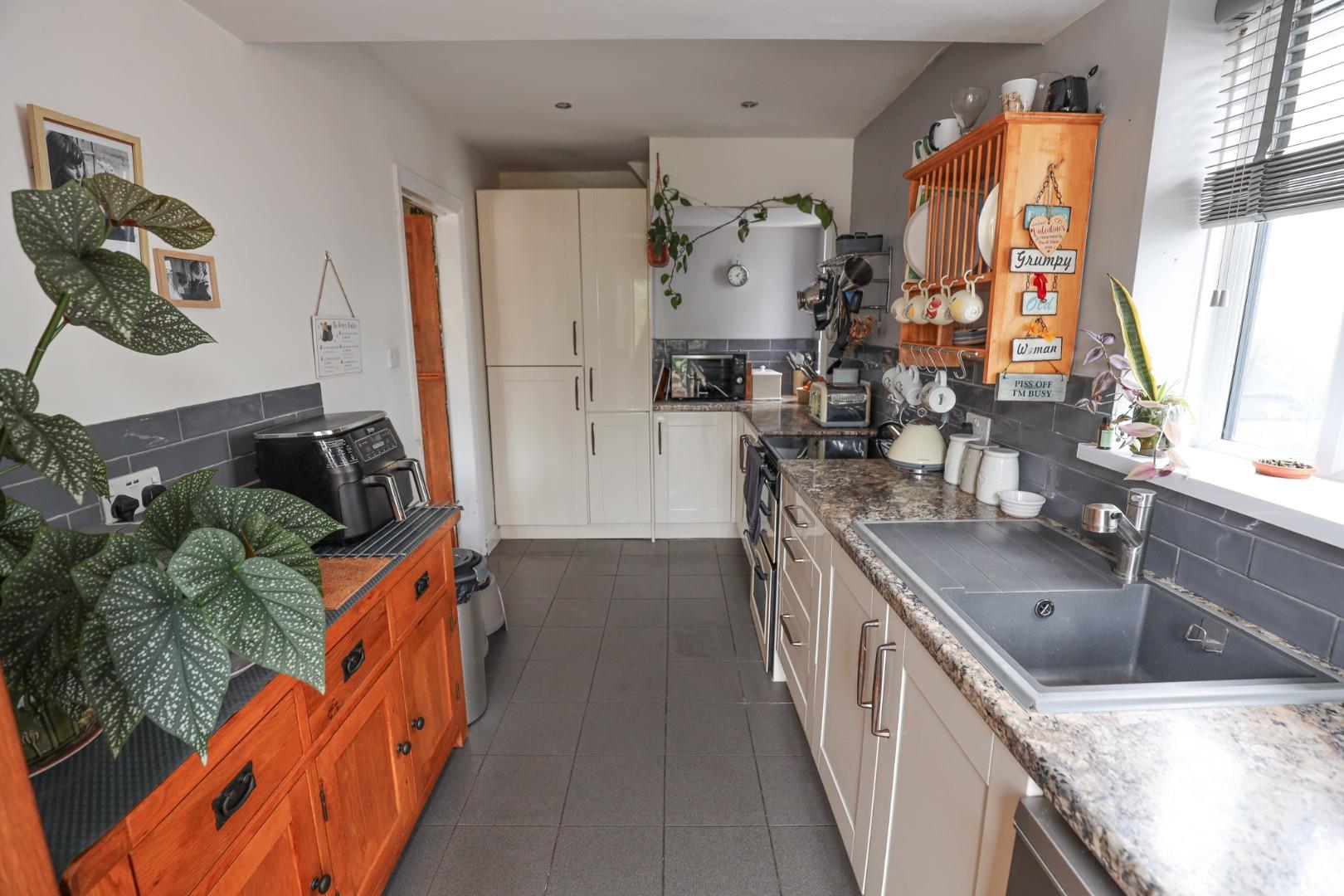 23 St. Brides Road, Wick, Nr Cowbridge, Vale of Glamorgan, CF71 7QB